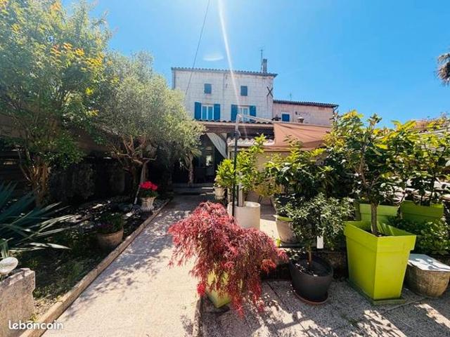 Maison 4 pièces 159 m²