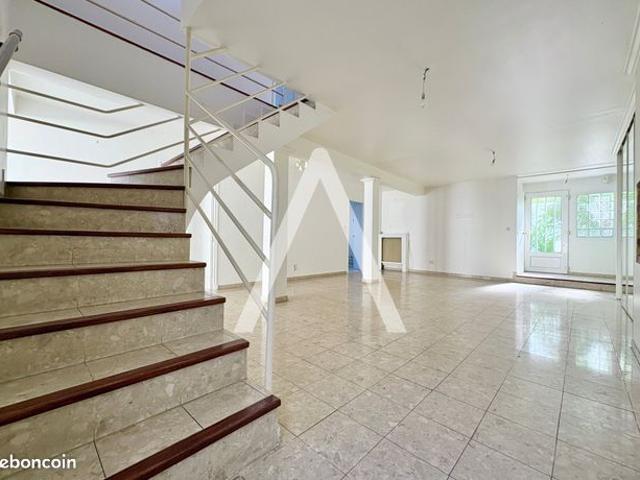 Maison 4 pièces 159 m²