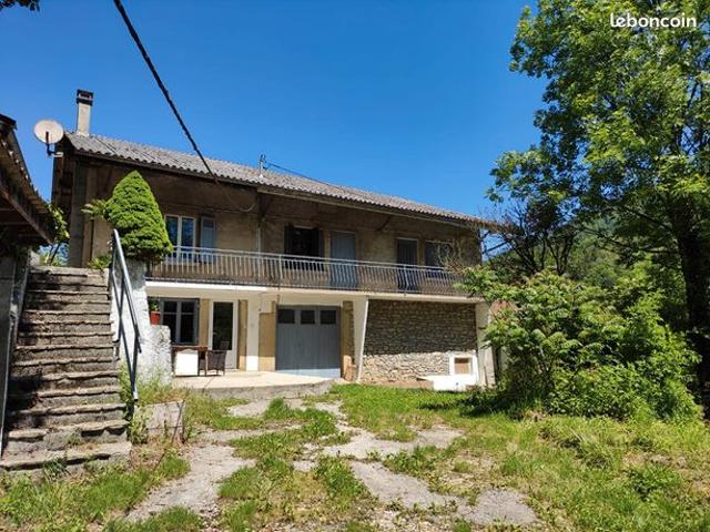 Maison 4 pièces 159 m²