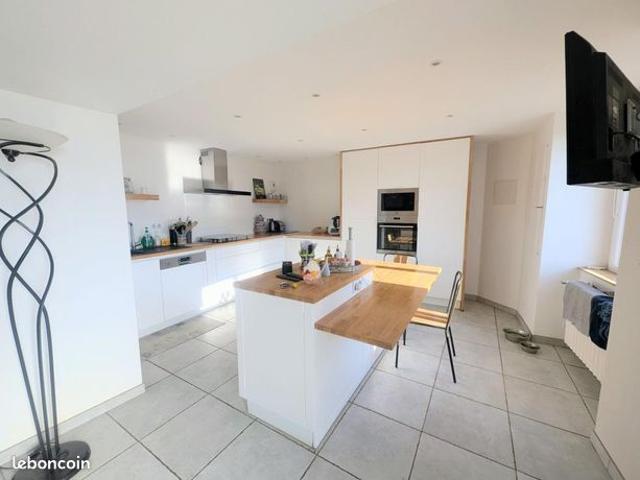 Maison 4 pièces 159 m²