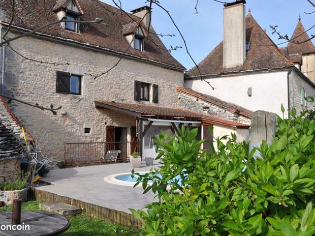 Maison 4 pièces 150 m²