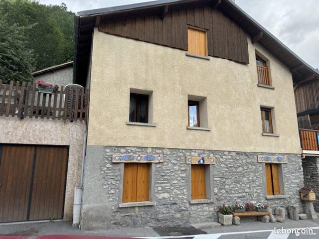 Maison 4 pièces 150 m²