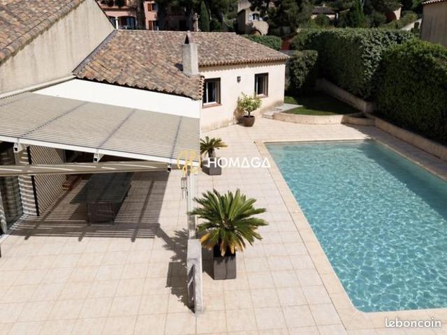 Villa 6 pièces 150 m²