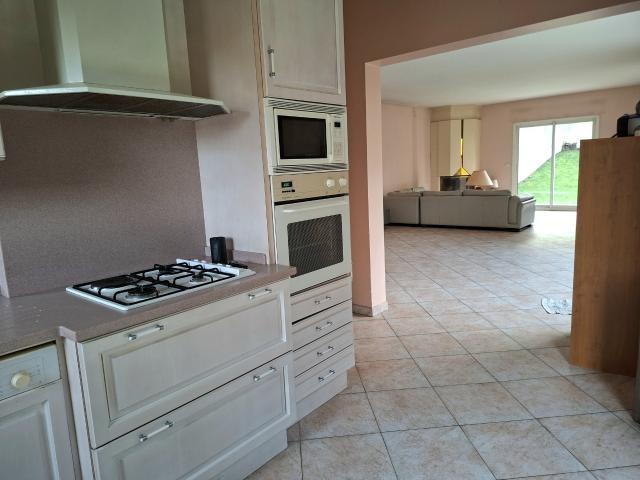Maison 4 pièces 150 m²