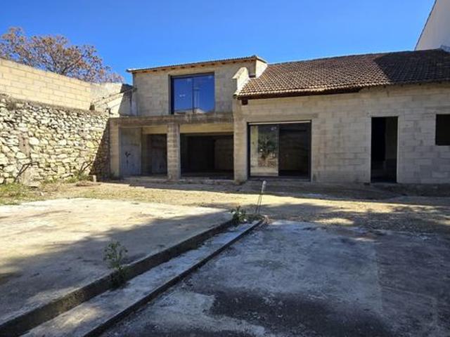 Maison 4 pièces 150 m²