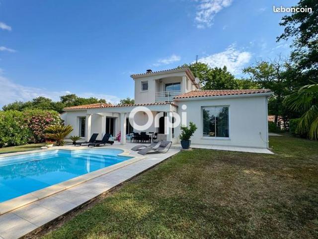 Maison 4 pièces 150 m²