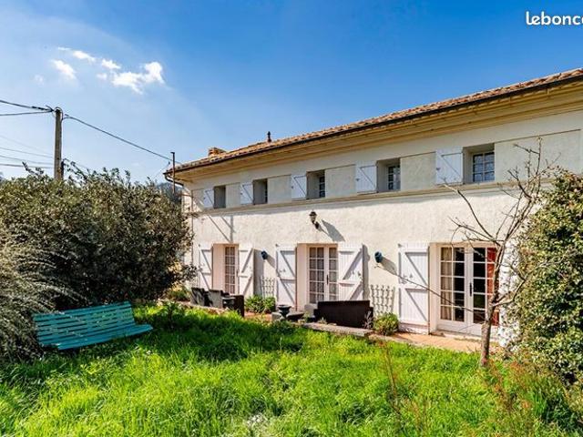 Maison 4 pièces 150 m²