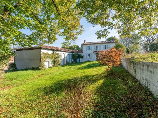 Maison 4 pièces 150 m²