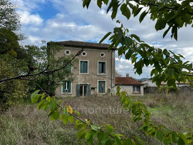 Maison 4 pièces 150 m²