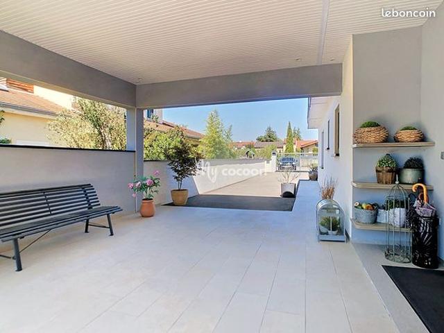 Maison 4 pièces 151 m²