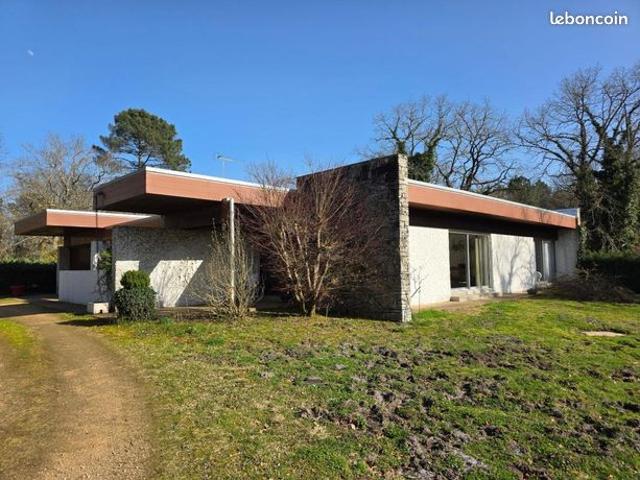 Maison 4 pièces 151 m²