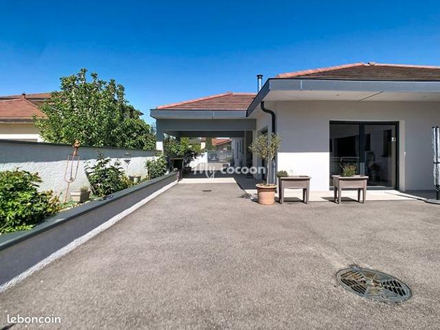 Maison 4 pièces 151 m²