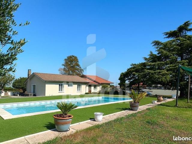 Maison 4 pièces 151 m²
