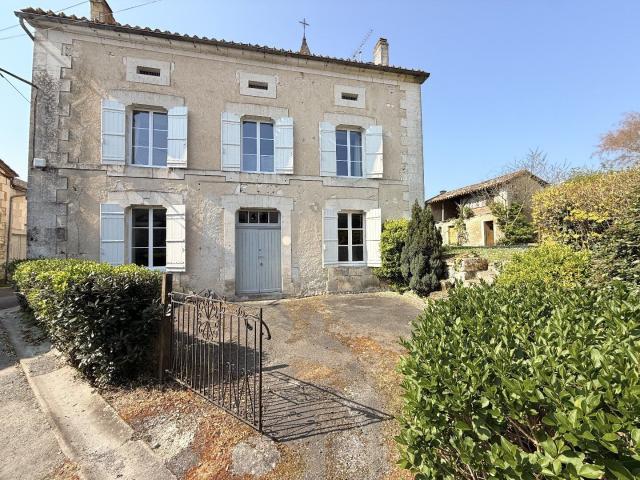 Maison 4 pièces 151 m²