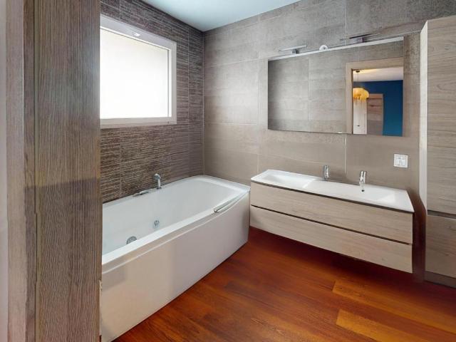 Maison 4 pièces, 151 m² à louer à Saint Jorioz 74410