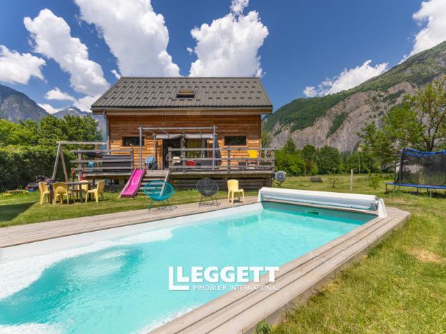Maison 4 pièces 152 m²