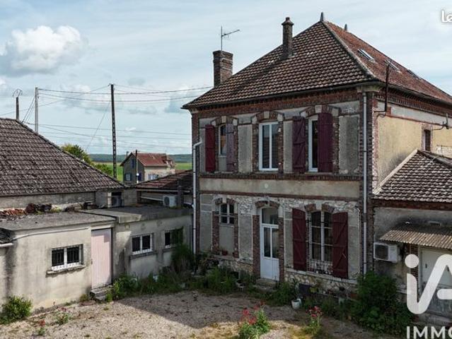 Maison 4 pièces 153 m²