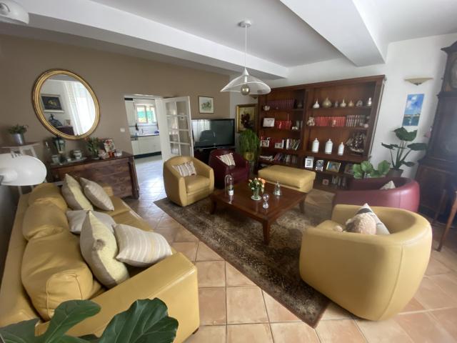 Maison 4 pièces 153 m²
