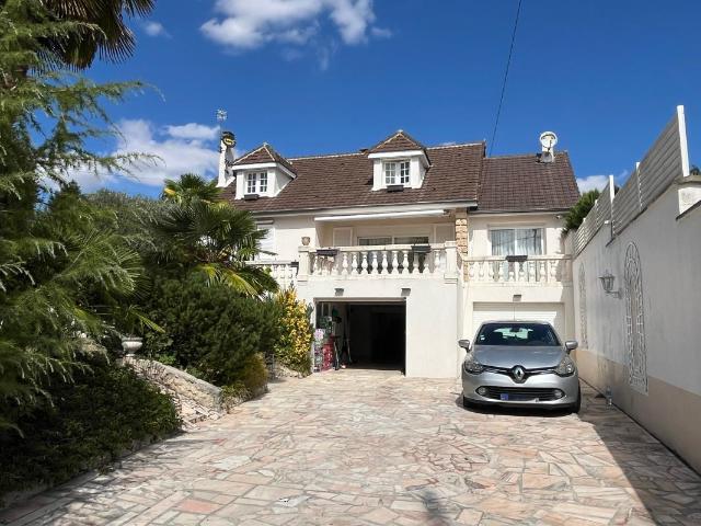 Maison 4 pièces 153 m²