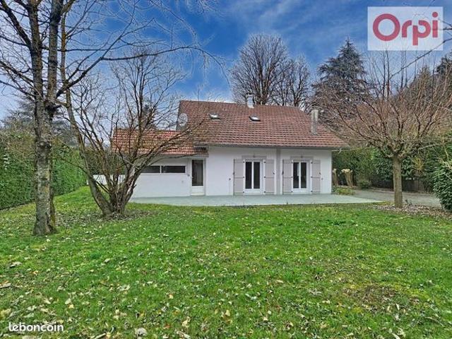 Maison 4 pièces 153 m²