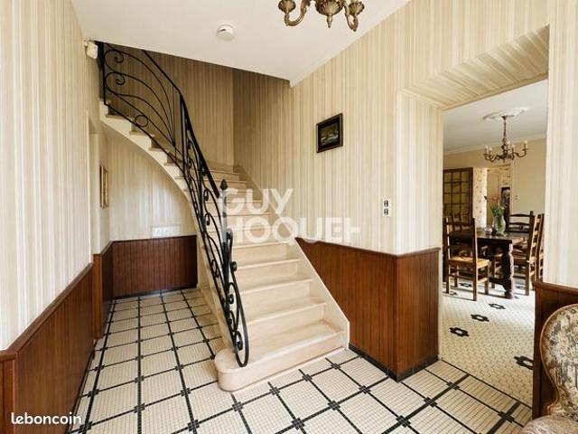 Maison 4 pièces 153 m²