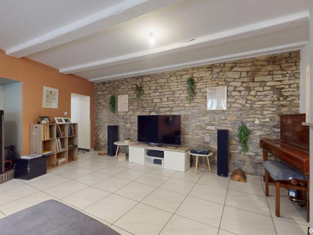 Maison 4 pièces 153 m²
