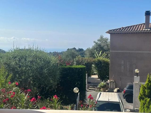 Maison 4 pièces 164 m²
