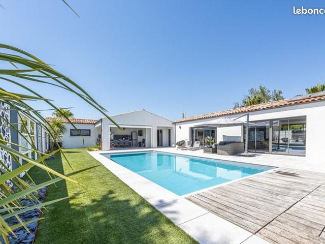 Maison 4 pièces 164 m²