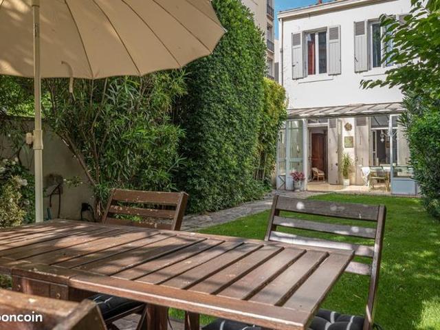 Maison 4 pièces 164 m²