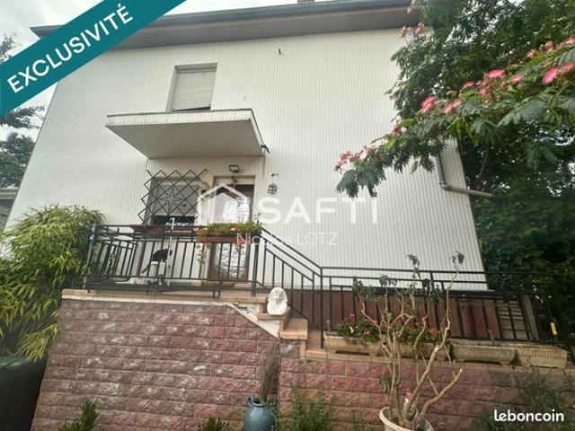 Maison 4 pièces 164 m²
