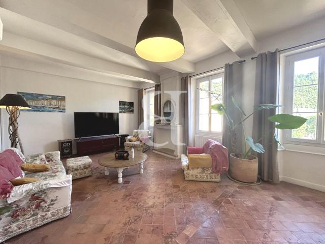 Maison 4 pièces 165 m²