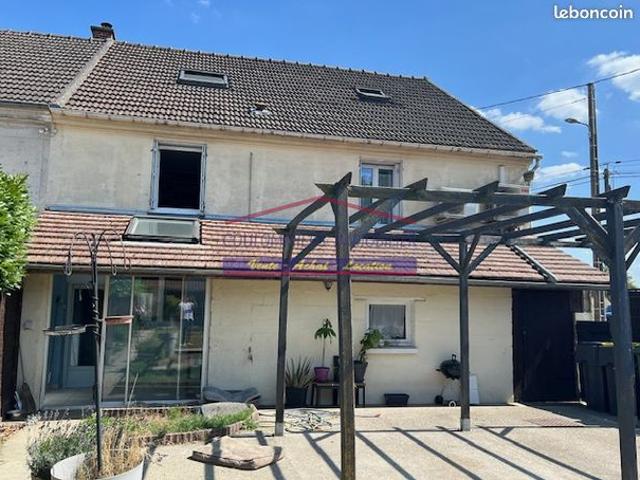 Maison 4 pièces 165 m²