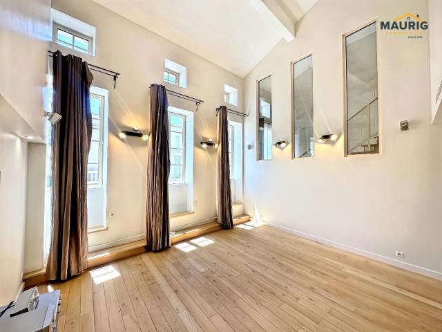 Maison 4 pièces 165 m²