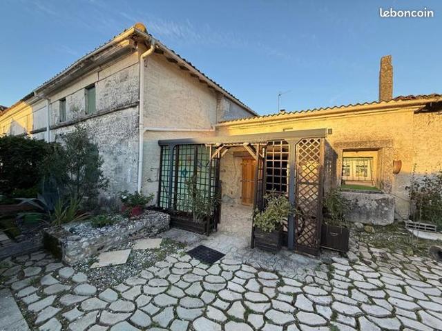 Maison 4 pièces 165 m²
