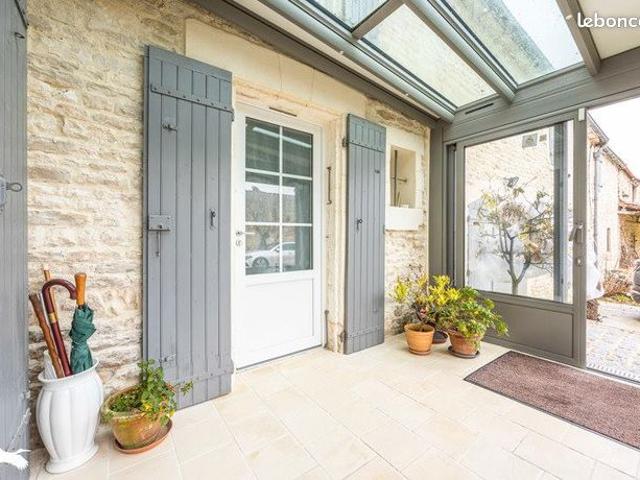 Maison 4 pièces 165 m²