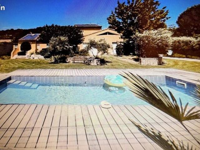 Maison 4 pièces 165 m²