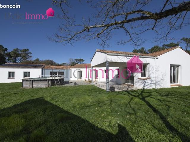 Maison 4 pièces 165 m²