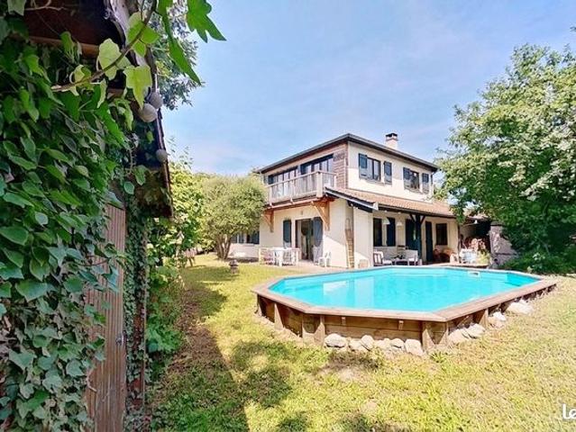 Maison 4 pièces 166 m²