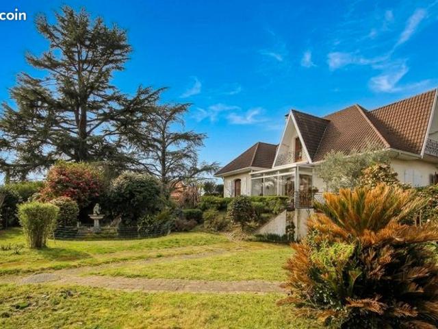 Maison 4 pièces 166 m²