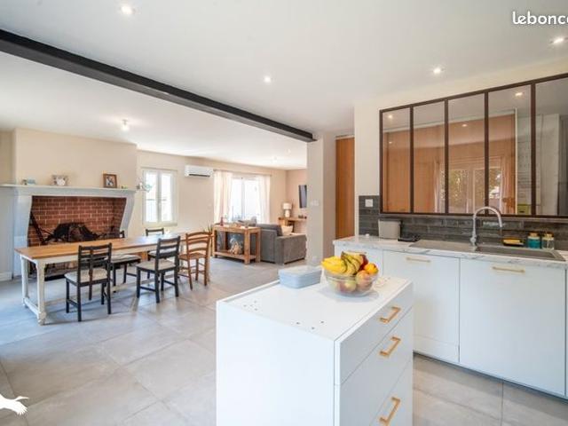 Maison 4 pièces 166 m²