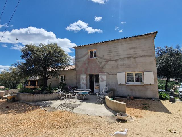 Maison 4 pièces 166 m²