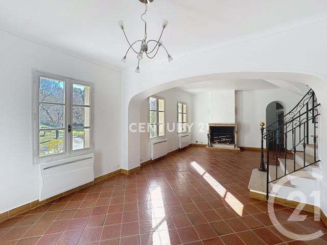 Maison 4 pièces 168 m²