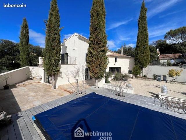 Maison 4 pièces 169 m²