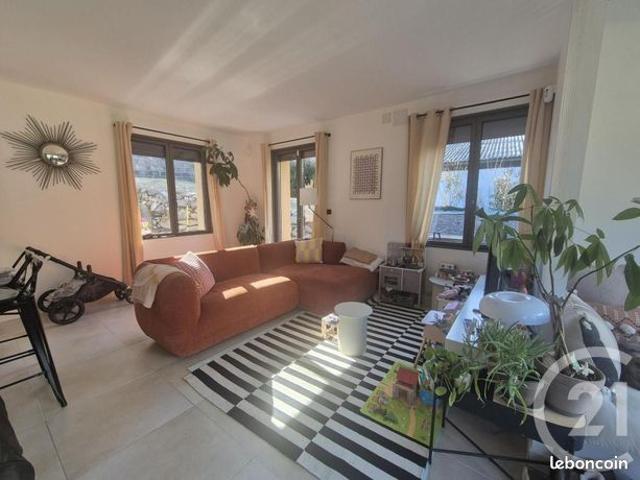 Maison 4 pièces 160 m²