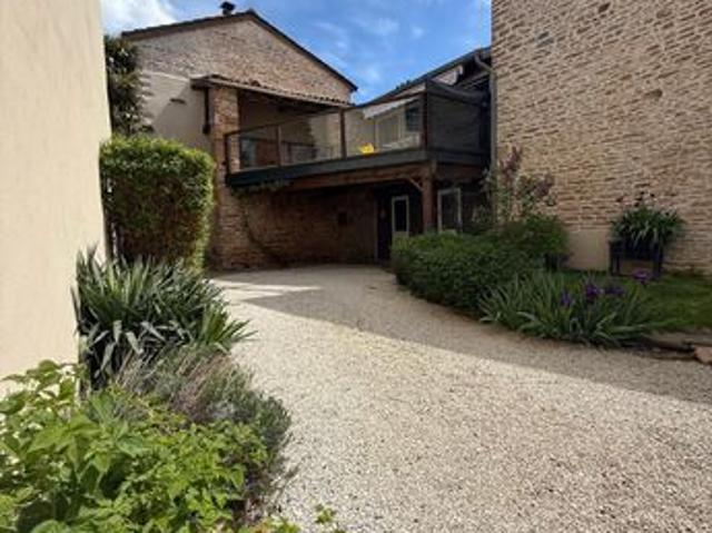 Maison 4 pièces 160 m²