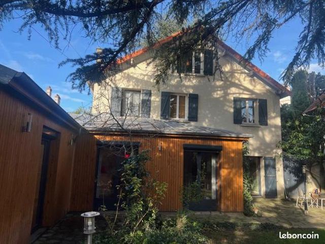 Maison 4 pièces 160 m²
