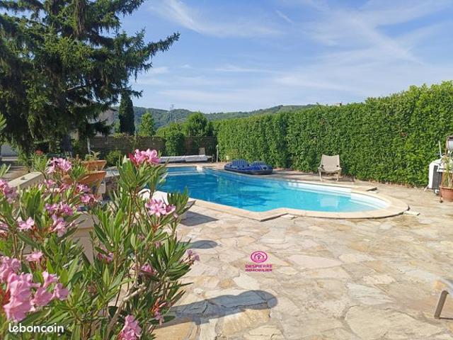 Maison 4 pièces 160 m²