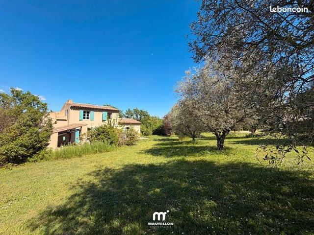 Maison 4 pièces 160 m²