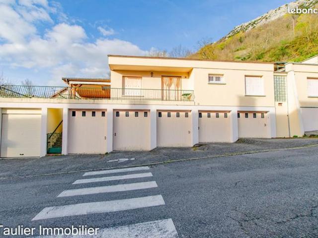 Maison 4 pièces 160 m²