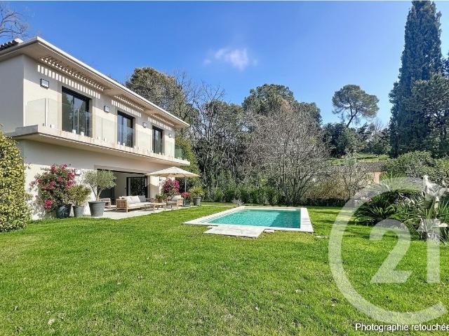 Maison 4 pièces 160 m²